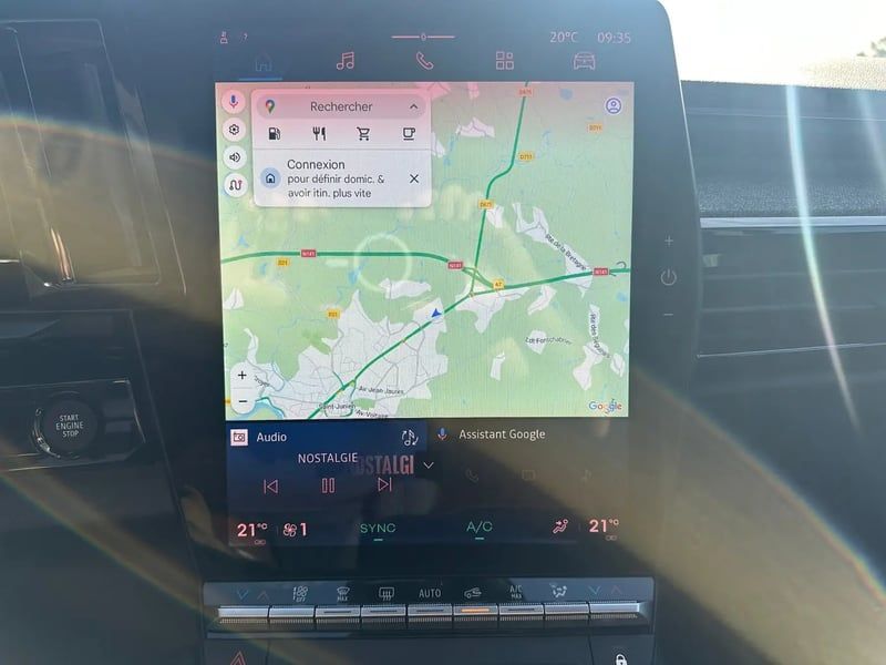 Photo de la voiture RENAULT AUSTRAL full hybrid E-Tech 200 ch Techno