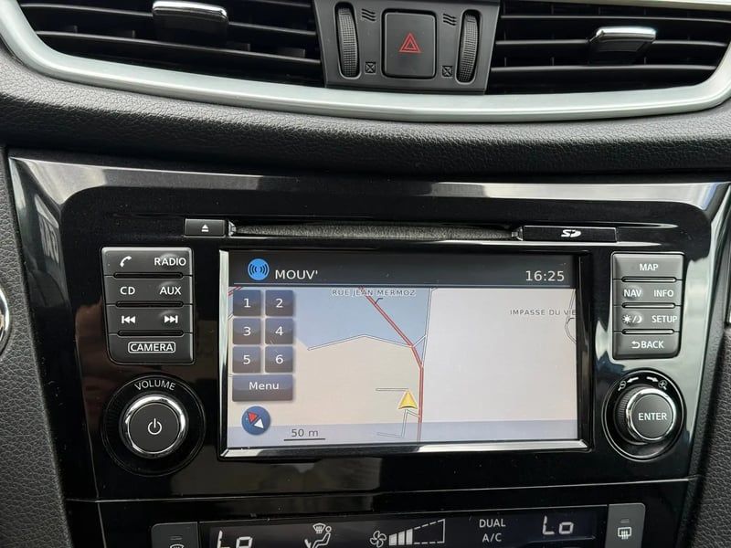Photo de la voiture NISSAN QASHQAI 1.2 DIG-T 115 N-Connecta