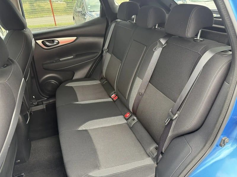 Photo de la voiture NISSAN QASHQAI 1.2 DIG-T 115 N-Connecta