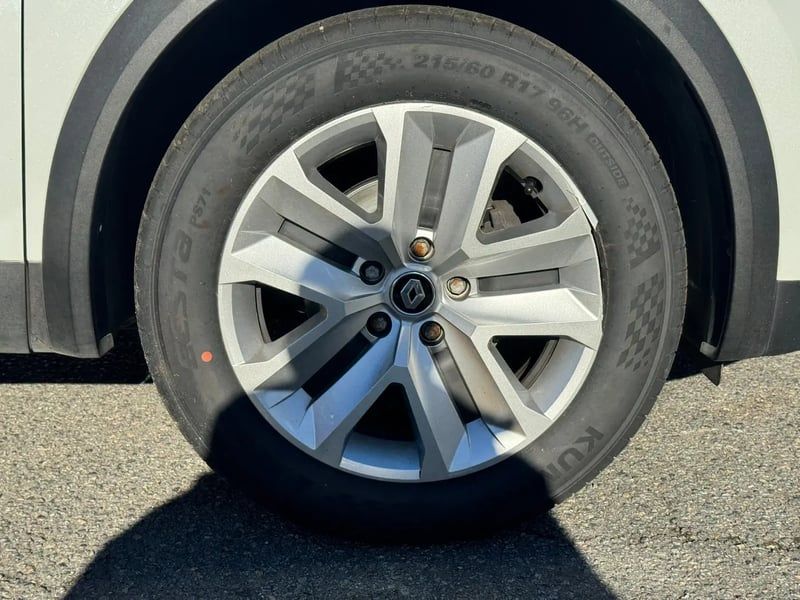 Photo de la voiture RENAULT CAPTUR TCe 90 Equilibre