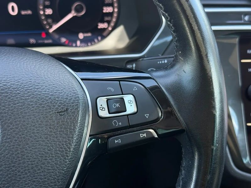 Photo de la voiture VOLKSWAGEN TIGUAN 2.0 TDI 150 Carat
