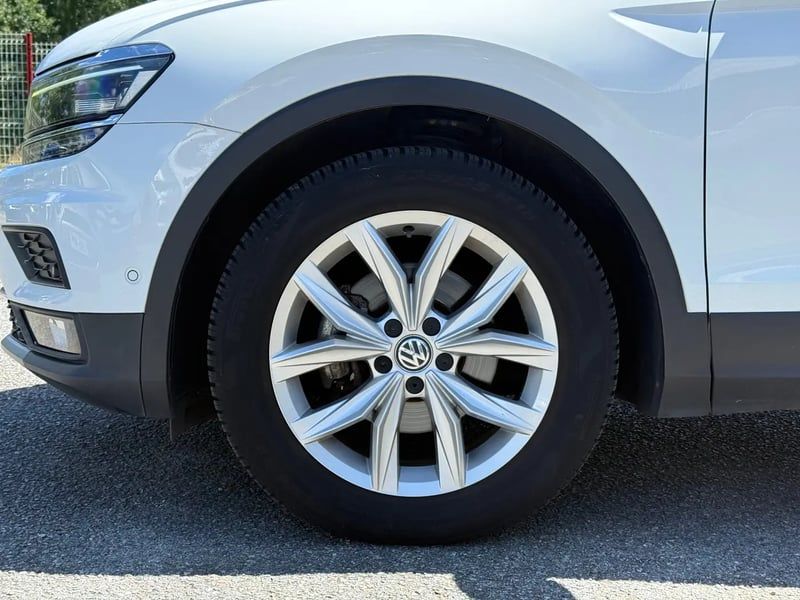 Photo de la voiture VOLKSWAGEN TIGUAN 2.0 TDI 150 Carat