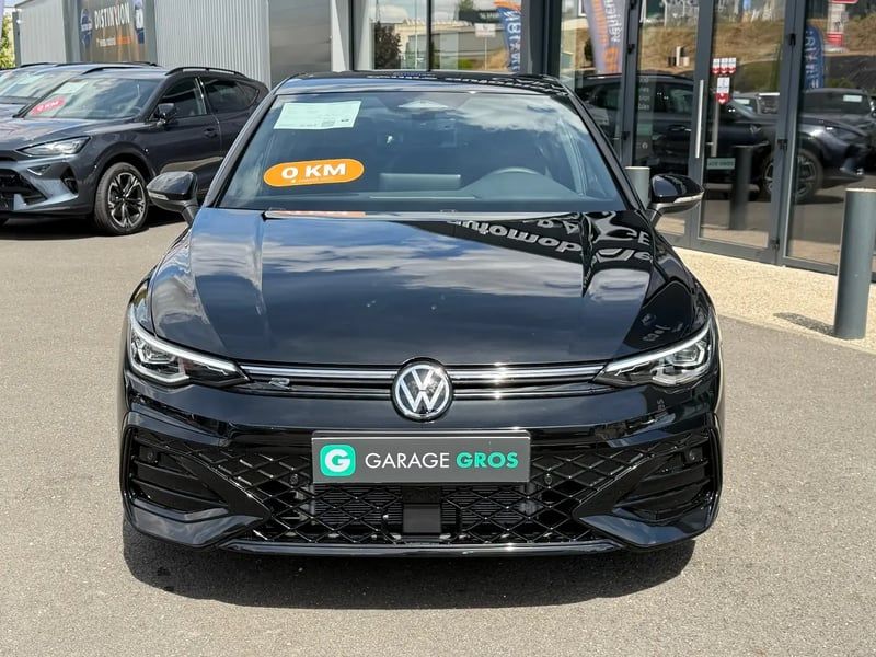 Photo de la voiture VOLKSWAGEN GOLF 1.5 eTSI EVO2 150 DSG7 R-Line Edition