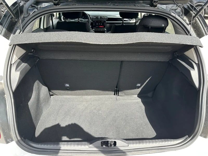Photo de la voiture CITROEN C3 PureTech 83 S&S BVM5 Shine