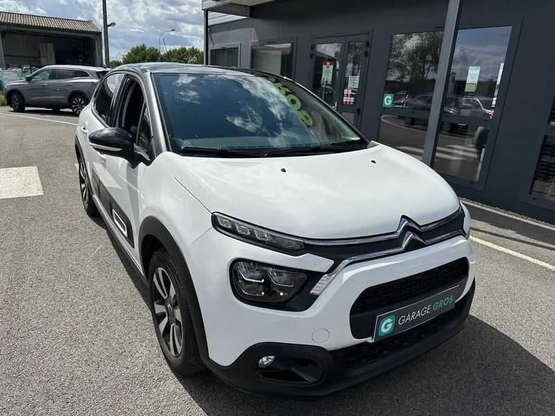 Photo de la voiture CITROEN C3 PureTech 83 S&S BVM5 Shine