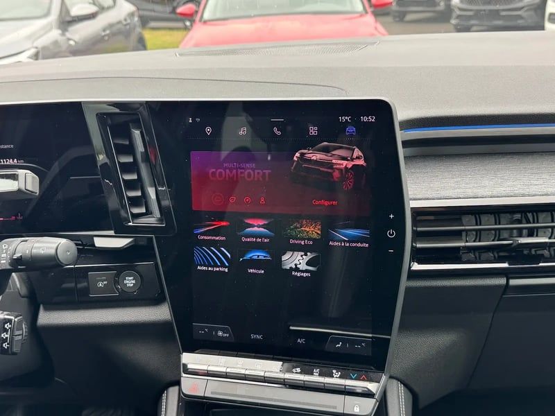 Photo de la voiture RENAULT AUSTRAL mild hybrid 160 auto Techno