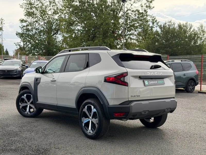 Photo de la voiture DACIA DUSTER Mild Hybrid 130 Journey