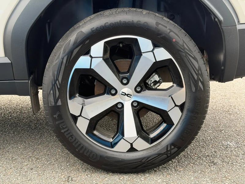 Photo de la voiture DACIA DUSTER Mild Hybrid 130 Journey