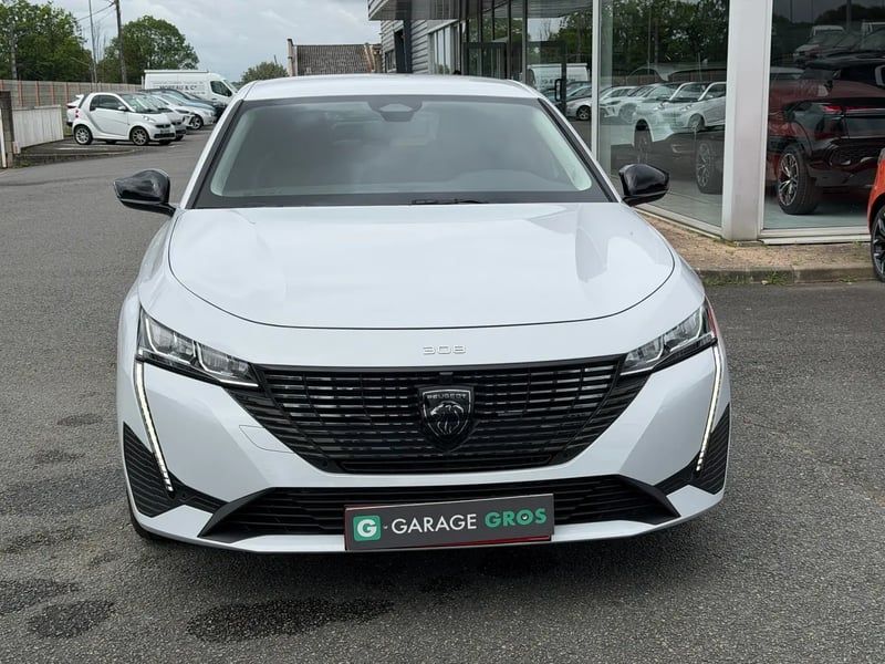 Photo de la voiture PEUGEOT 308 Hybrid 145 e-DCS6 Allure