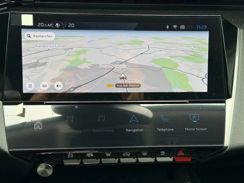 Photo de la voiture PEUGEOT 308 Hybrid 145 e-DCS6 Allure