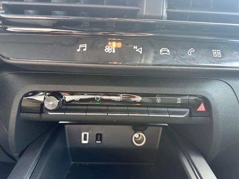 Photo de la voiture CITROEN C5 AIRCROSS BlueHDi 130 EAT8 Max