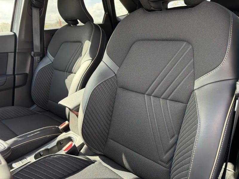 Photo de la voiture RENAULT SYMBIOZ E-Tech full hybrid 145 Iconic