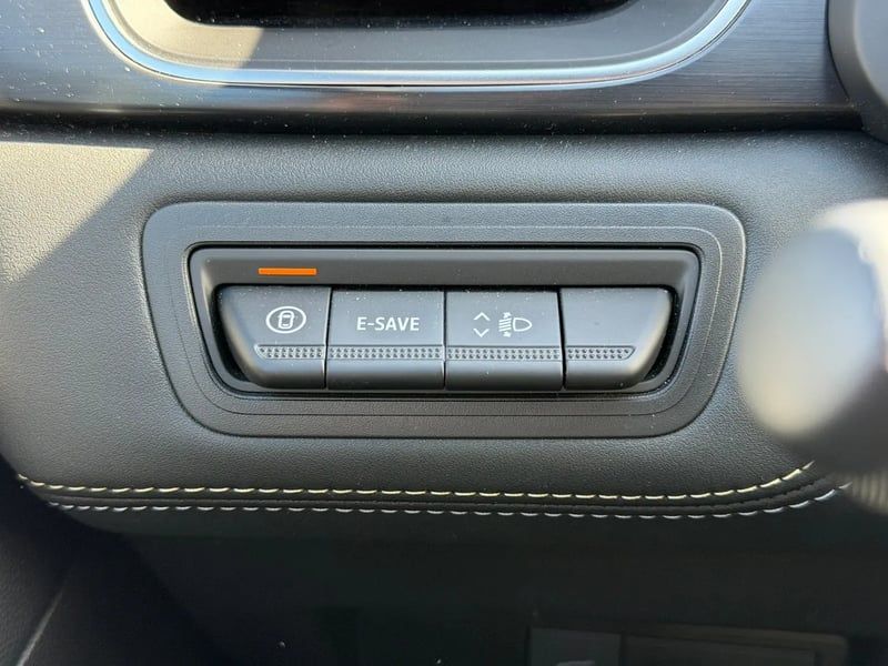 Photo de la voiture RENAULT SYMBIOZ E-Tech full hybrid 145 Iconic