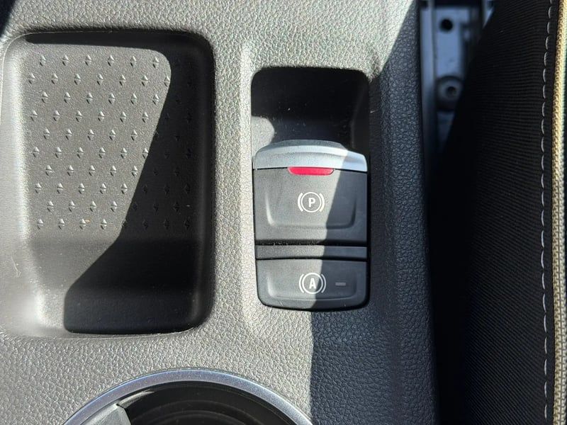 Photo de la voiture RENAULT SYMBIOZ E-Tech full hybrid 145 Iconic