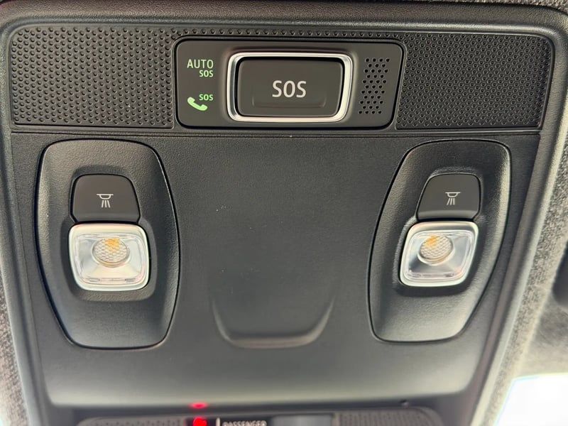 Photo de la voiture RENAULT SYMBIOZ E-Tech full hybrid 145 Iconic