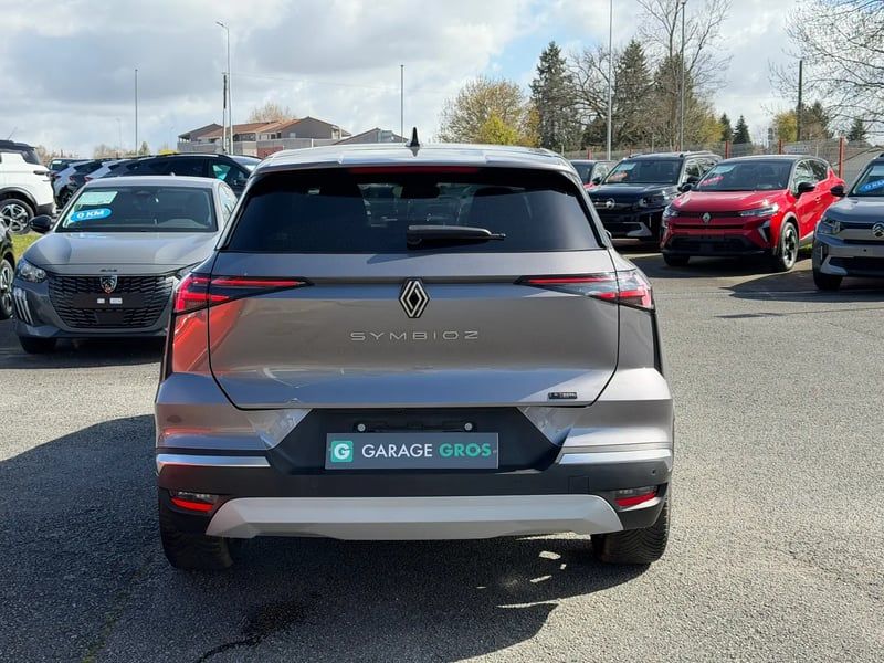 Photo de la voiture RENAULT SYMBIOZ E-Tech full hybrid 145 Iconic