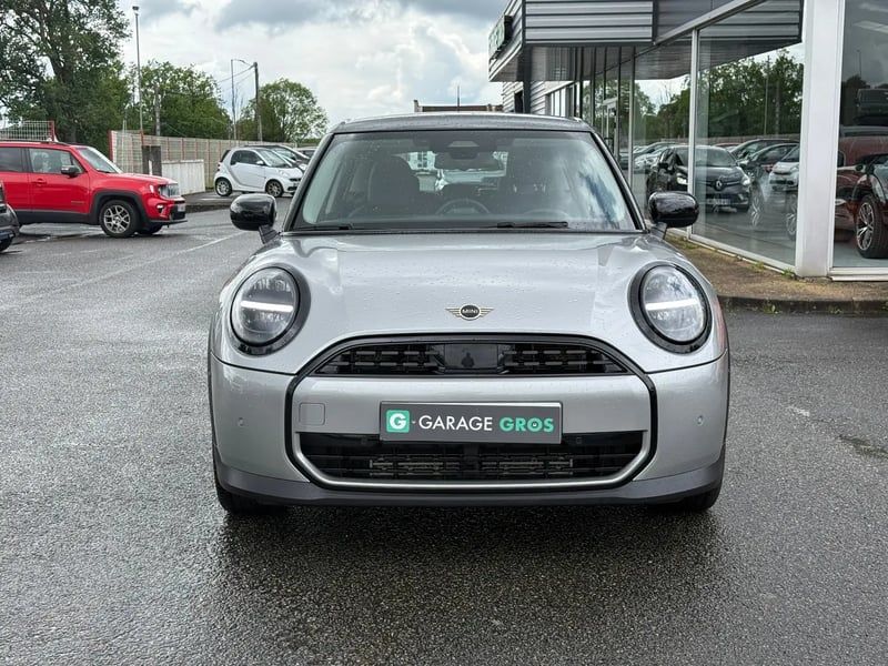 Photo de la voiture MINI COOPER F65 156 ch DKG7 C Classic