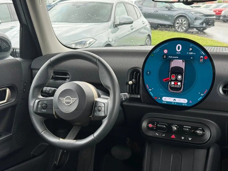 Photo de la voiture MINI COOPER F65 156 ch DKG7 C Classic