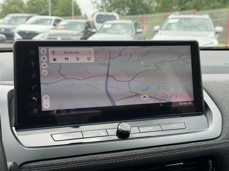 Photo de la voiture NISSAN QASHQAI Mild Hybrid 140 ch N-Connect