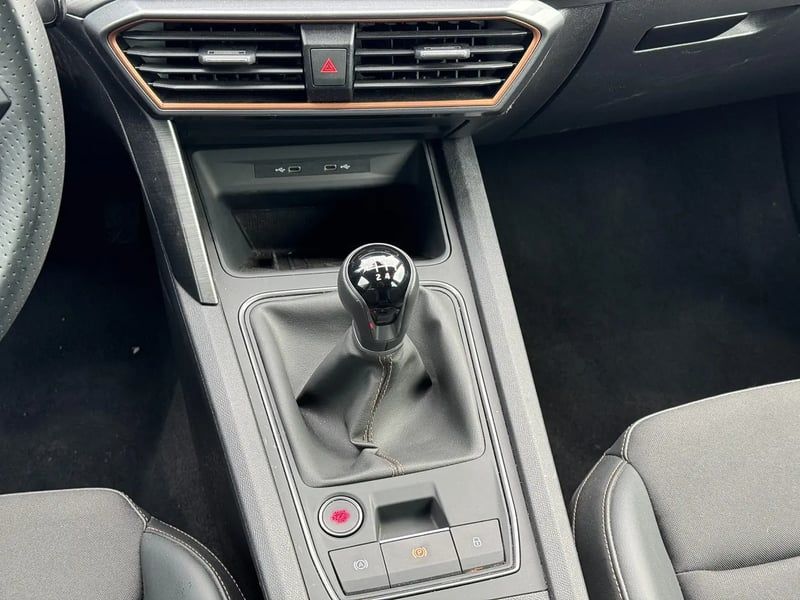Photo de la voiture CUPRA FORMENTOR 1.5 TSI 150 ch V