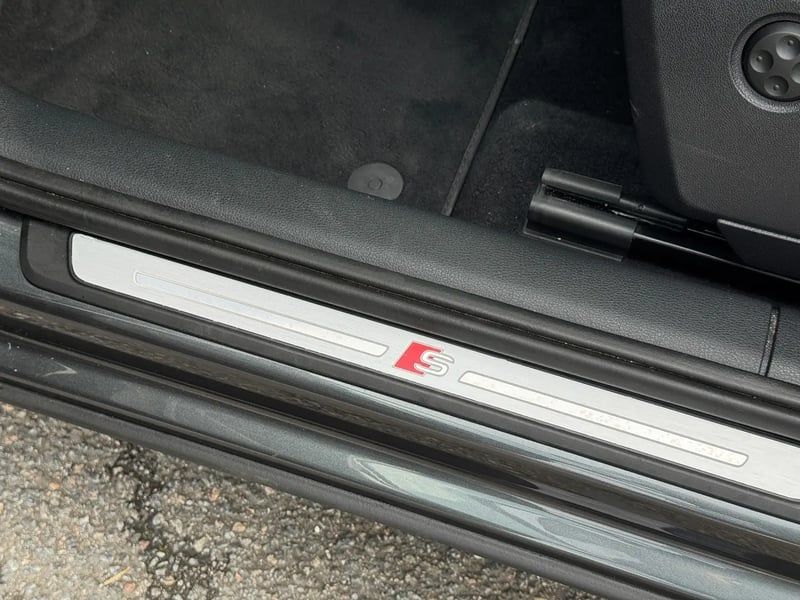 Photo de la voiture AUDI Q2 30 TDI 116 BVM6 Advanced