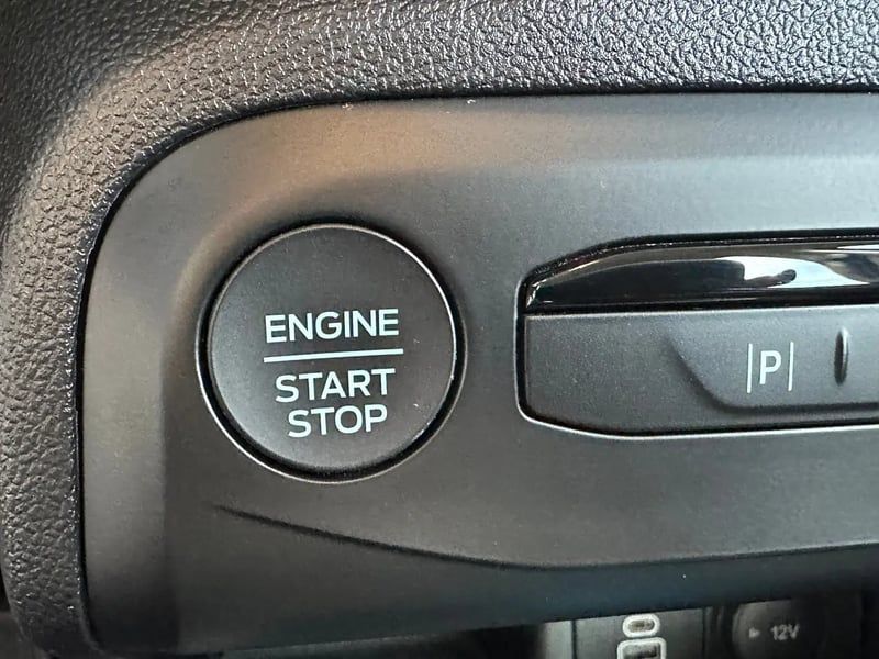 Photo de la voiture FORD FOCUS SW 1.0 EcoBoost 125 S&S Titanium +