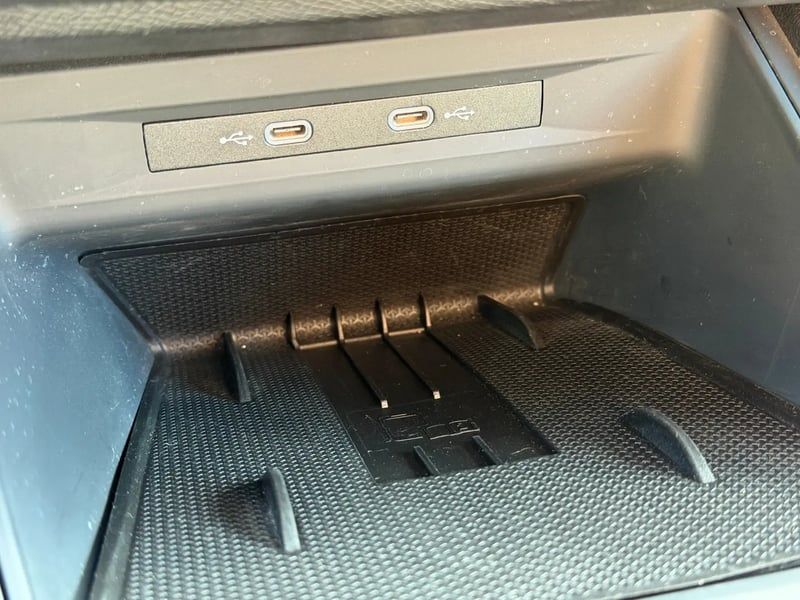 Photo de la voiture CUPRA FORMENTOR 1.5 eTSI Hybrid 150 ch DSG7 V