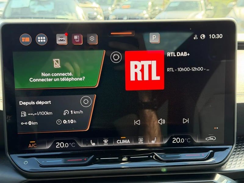 Photo de la voiture CUPRA FORMENTOR 1.5 eTSI Hybrid 150 ch DSG7 V
