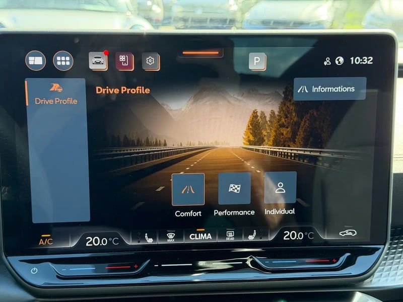Photo de la voiture CUPRA FORMENTOR 1.5 eTSI Hybrid 150 ch DSG7 V