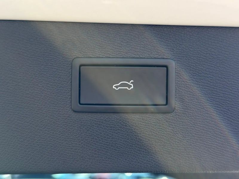 Photo de la voiture CUPRA FORMENTOR 1.5 eTSI Hybrid 150 ch DSG7 V