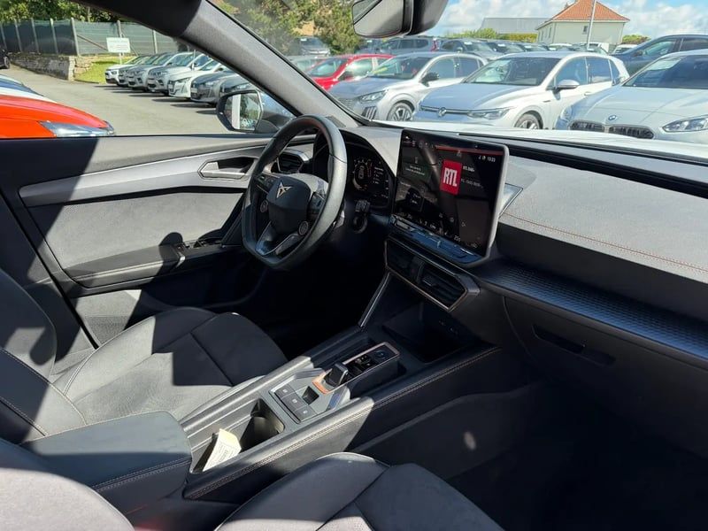 Photo de la voiture CUPRA FORMENTOR 1.5 eTSI Hybrid 150 ch DSG7 V