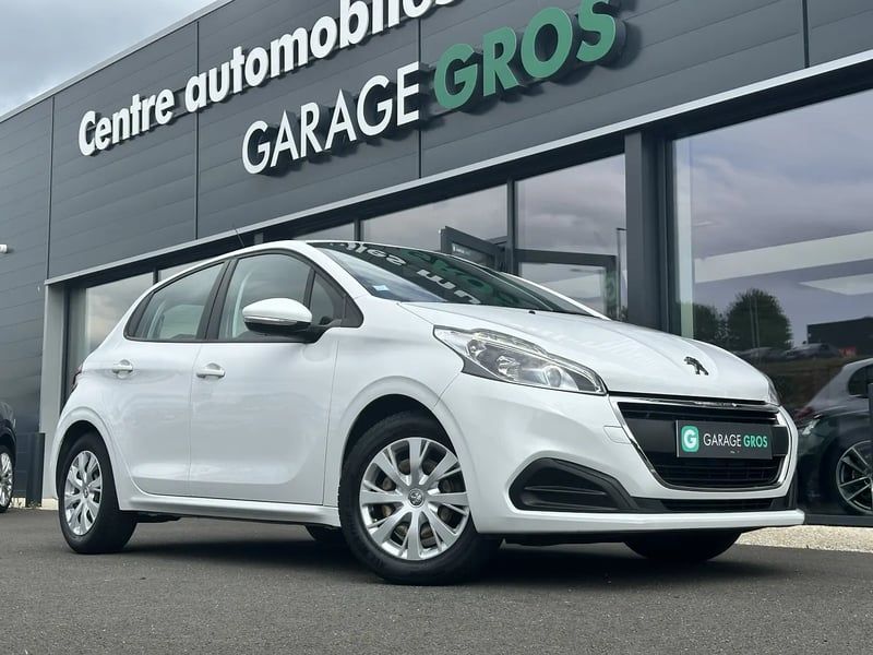 Photo de la voiture PEUGEOT 208 1.6 BlueHDi 75ch BVM5 Active