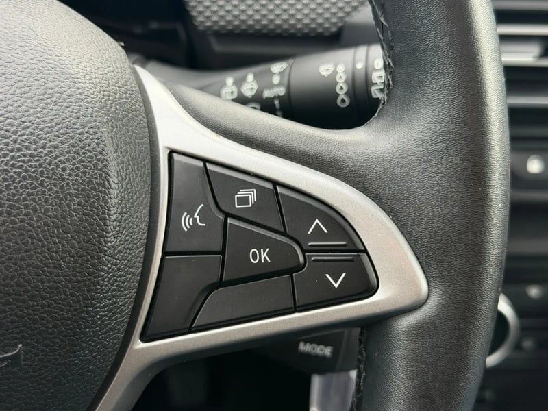 Photo de la voiture DACIA JOGGER ECO-G 100 7 places GSR2 Expression