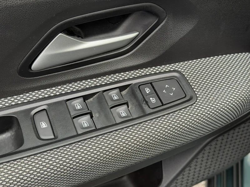 Photo de la voiture DACIA JOGGER ECO-G 100 7 places GSR2 Expression