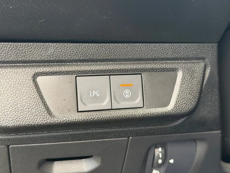 Photo de la voiture DACIA JOGGER ECO-G 100 7 places GSR2 Expression