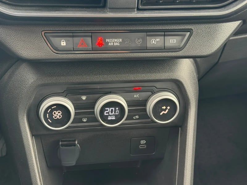 Photo de la voiture DACIA JOGGER ECO-G 100 7 places GSR2 Expression