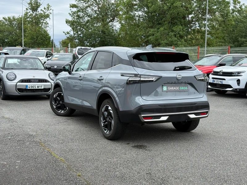 Photo de la voiture NISSAN QASHQAI Mild Hybrid 158 ch Xtronic N-Connecta