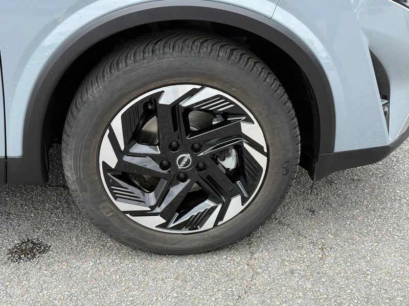 Photo de la voiture NISSAN QASHQAI Mild Hybrid 158 ch Xtronic N-Connecta
