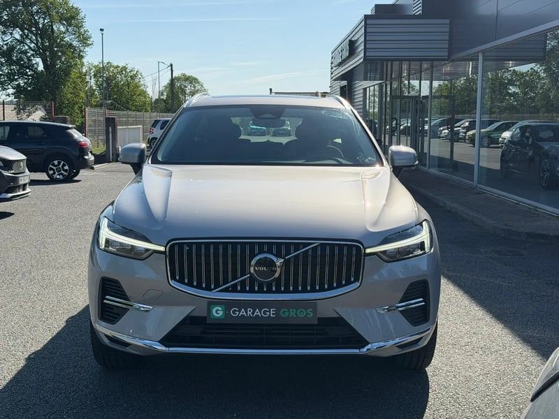 Photo de la voiture VOLVO XC60 T6 AWD Hybride rechargeable 253 ch+145 ch Geartronic 8 Plus Style Chrome