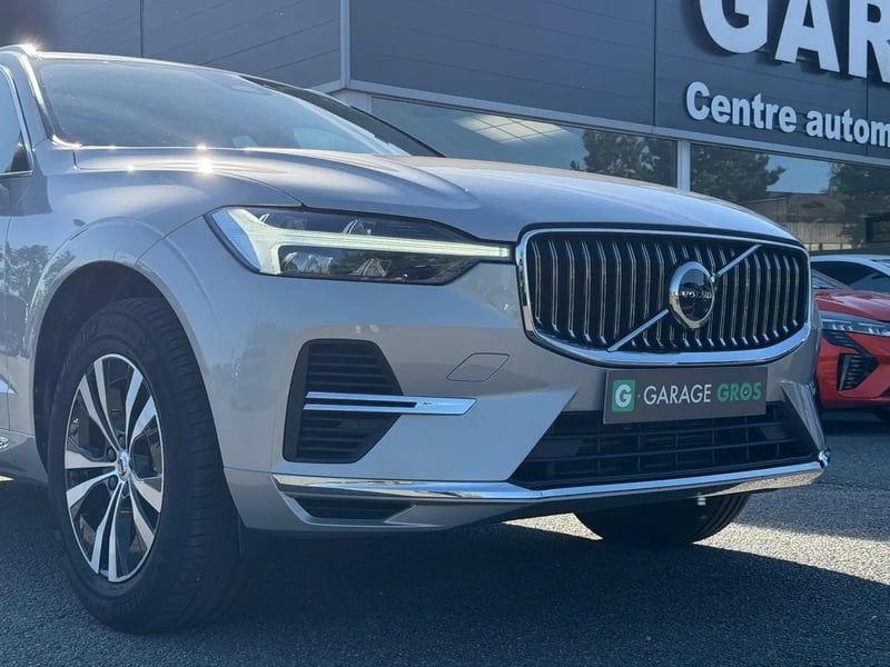 Photo de la voiture VOLVO XC60 T6 AWD Hybride rechargeable 253 ch+145 ch Geartronic 8 Plus Style Chrome