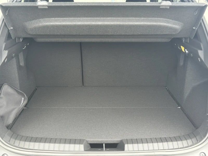 Photo de la voiture DACIA DUSTER Mild Hybrid 130 4x4 Journey