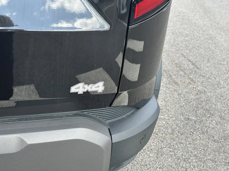 Photo de la voiture DACIA DUSTER Mild Hybrid 130 4x4 Journey