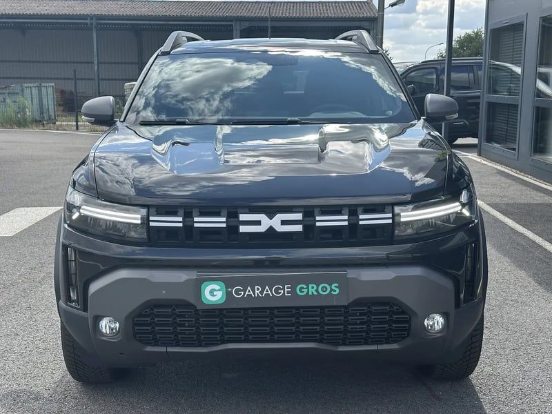 Photo de la voiture DACIA DUSTER Mild Hybrid 130 4x4 Journey