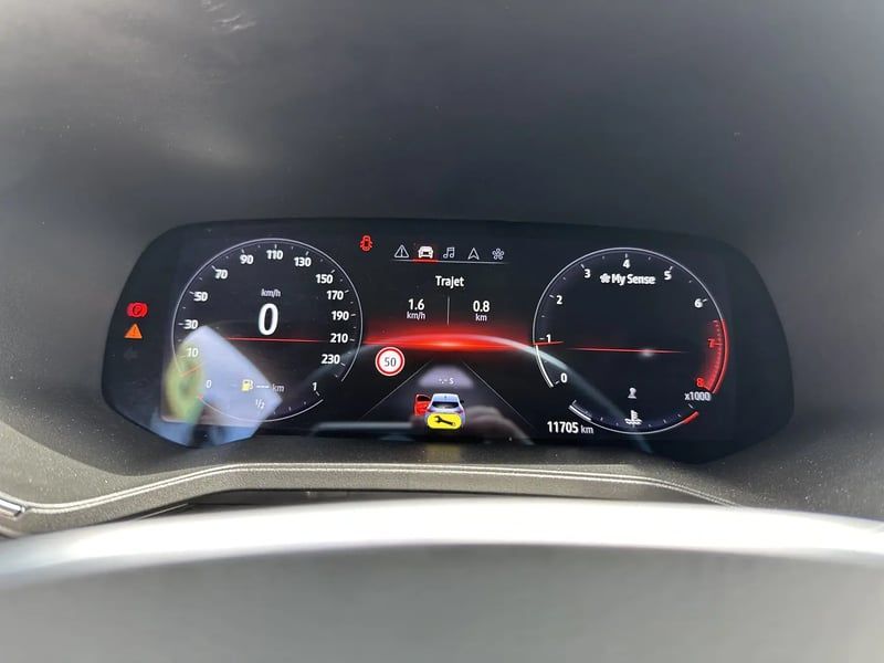 Photo de la voiture RENAULT CLIO V TCe 90 Techno