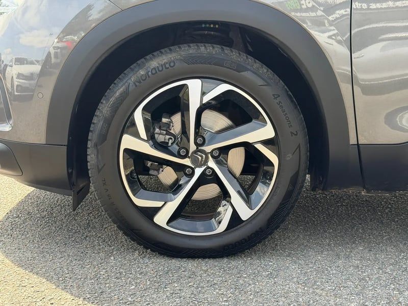 Photo de la voiture CITROEN C5 AIRCROSS PureTech 130 S&S EAT8 C-Series