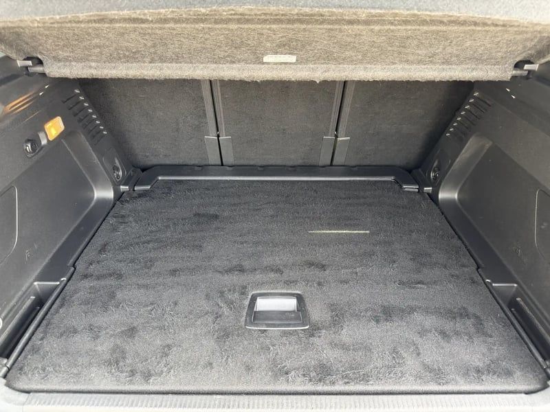 Photo de la voiture CITROEN C5 AIRCROSS PureTech 130 S&S EAT8 C-Series