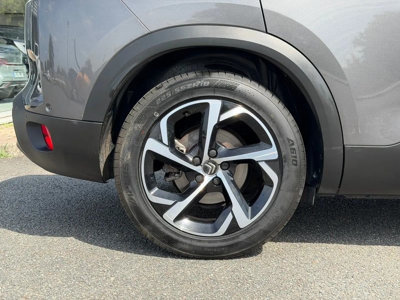 Photo de la voiture CITROEN C5 AIRCROSS PureTech 130 S&S EAT8 C-Series