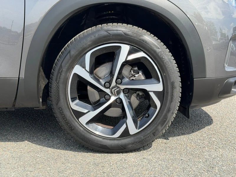 Photo de la voiture CITROEN C5 AIRCROSS PureTech 130 S&S EAT8 C-Series