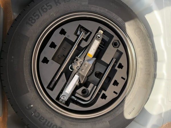 Photo de la voiture RENAULT CLIO V TCe 90 Techno