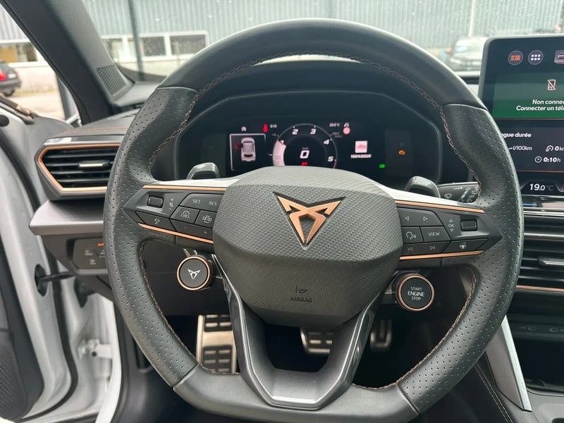 Photo de la voiture CUPRA FORMENTOR 2.0 TDI 150 ch DSG7 V